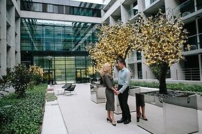 Avenue Hotel Canberra