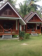 Hut Sun Bungalow