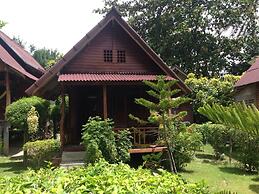 Hut Sun Bungalow