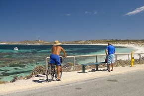 Stay Rottnest