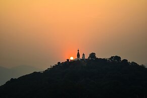 Retreat Serviced Apartments