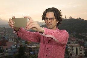 Retreat Serviced Apartments