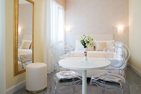 Guest House Train Station