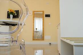 Guest House Train Station