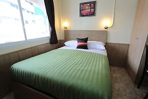 Sukhumvit 20 Guest House