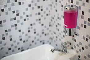 Sukhumvit 20 Guest House