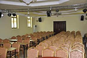 Biraj International Hotel