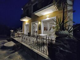 Aegina Hotel