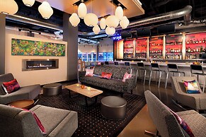 Aloft Denver Downtown