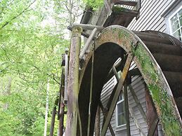 The Olde Mill Inn Bed & Breakfast