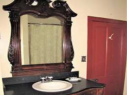 The Olde Mill Inn Bed & Breakfast