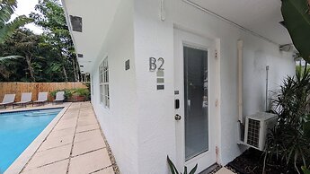Inn On The Drive ( Adults Only)