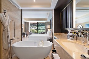 JW Marriott Mussoorie Walnut Grove Resort & Spa