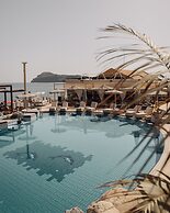 Mylos Hotel Apartments