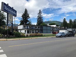 Revelstoke Lodge