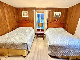 Richca Chalets Resort