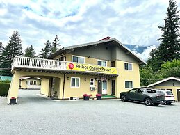 Richca Chalets Resort