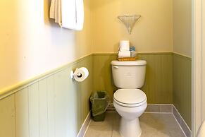 Richca Chalets Resort