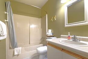 Richca Chalets Resort