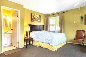 Richca Chalets Resort