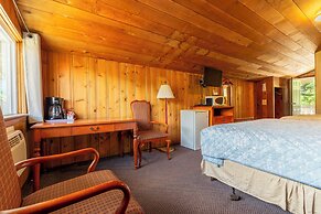 Richca Chalets Resort