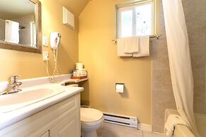 Richca Chalets Resort