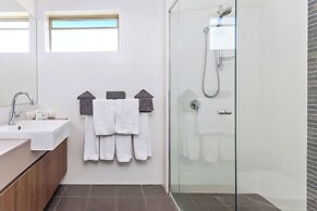 Quality Hotel Bayswater