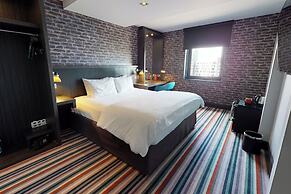 Village Hotel Aberdeen