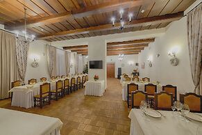 Hotel Monastyrski Minsk City Centre