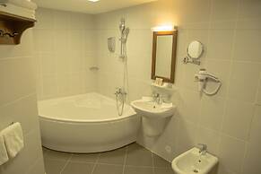 Hotel Monastyrski Minsk City Centre