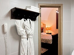 Hotel Monastyrski Minsk City Centre
