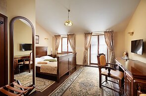 Hotel Monastyrski Minsk City Centre