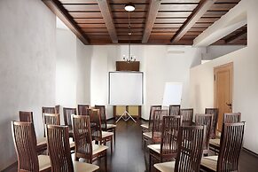 Hotel Monastyrski Minsk City Centre