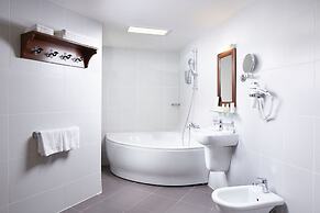 Hotel Monastyrski Minsk City Centre
