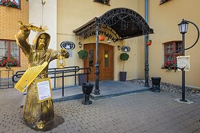 Hotel Monastyrski Minsk City Centre