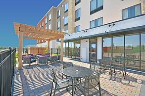Holiday Inn Express & Suites Oklahoma City Mid - Arpt Area by IHG