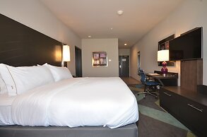 Holiday Inn Express & Suites Oklahoma City Mid - Arpt Area by IHG