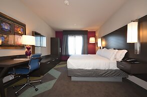 Holiday Inn Express & Suites Oklahoma City Mid - Arpt Area by IHG