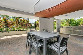 Seascape Holiday-Tropical Reef Apartment