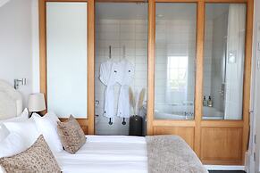 Kalk Hotel