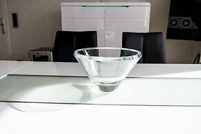 The Queen Luxury Apartments - Villa Marilyn