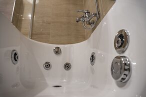 The Queen Luxury Apartments - Villa Marilyn