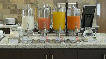 Holiday Inn Express & Suites Celaya by IHG