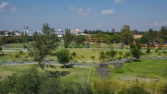 Holiday Inn Express & Suites Celaya by IHG