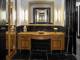 Pullman Zamzam Madina