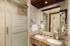 Pullman Zamzam Madina