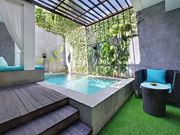 Mercure Bali Legian