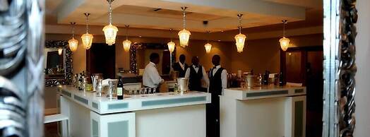 President Hotel & Conference Venue