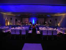 President Hotel & Conference Venue