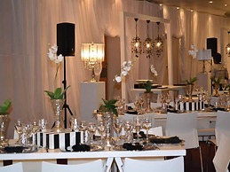 President Hotel & Conference Venue